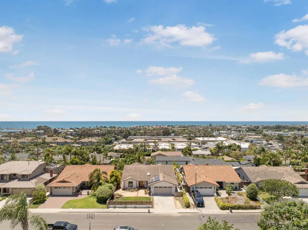 https://cdn.realtyfeed.com/cdn/127/306757152/45eb9852630ee87693c6c2b4cc2a8af3.webp