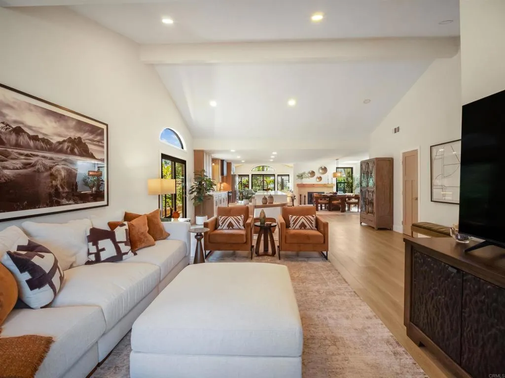 https://cdn.realtyfeed.com/cdn/127/306757152/b668eee3092243162a0f1bdd89842e1b.webp