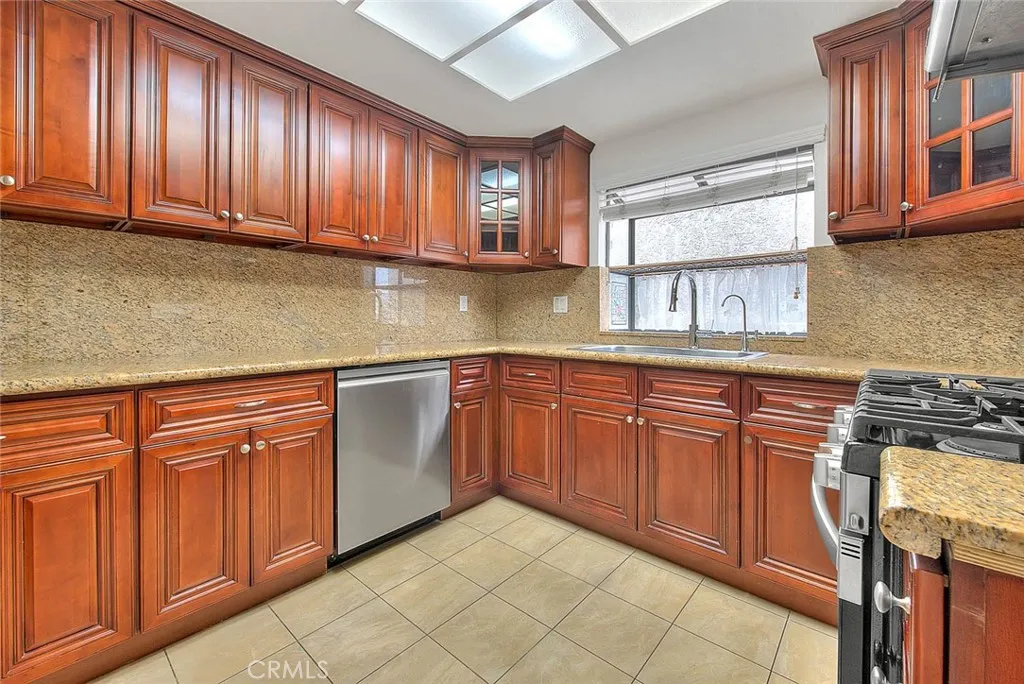 Monterey Park, CA 91755