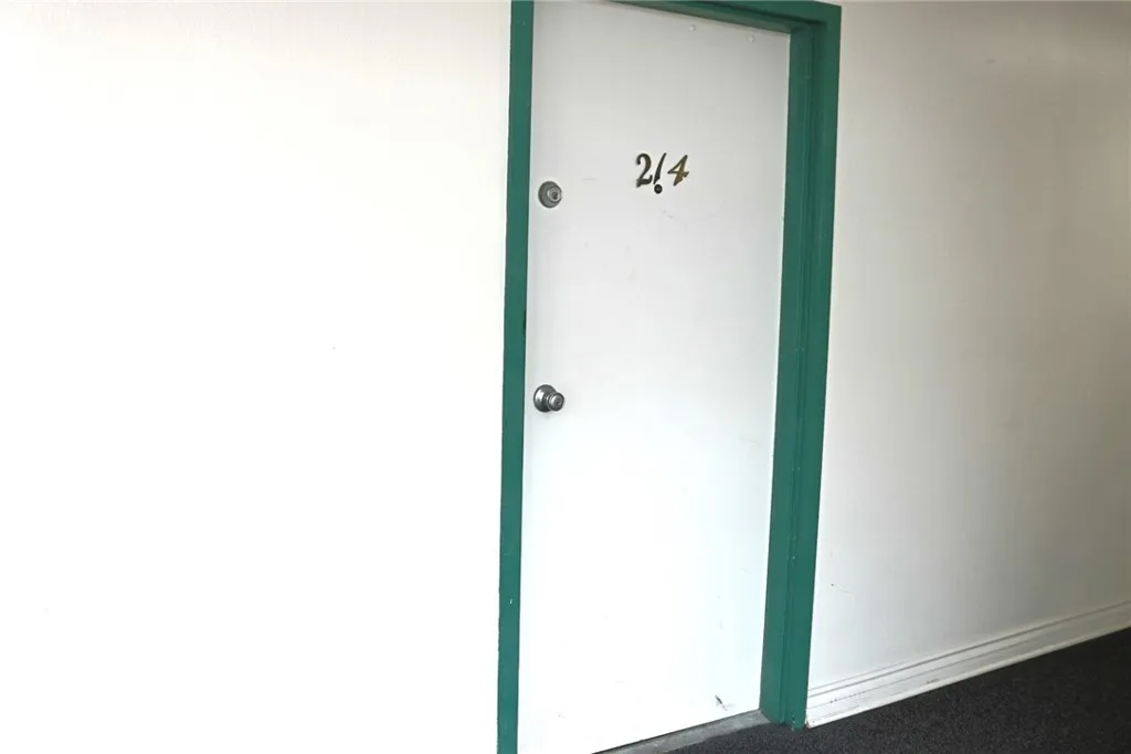5585 E Pacific Coast Highway #214, Long Beach, CA 90804 - Photo 2 of 30, Long Beach, CA
