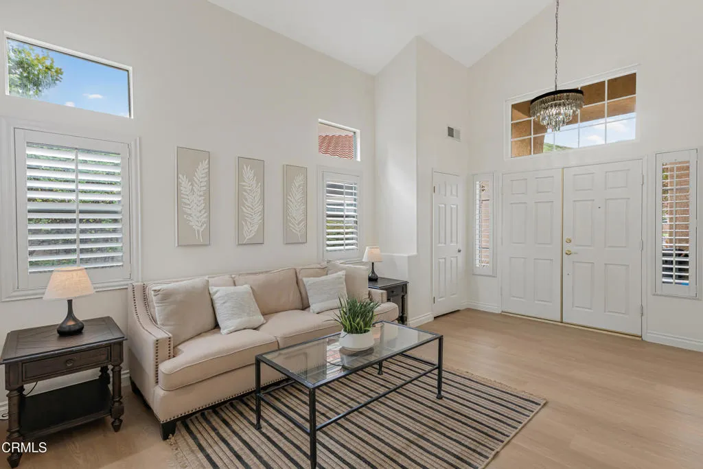 146 Symphony Lane, Oak Park, CA 91377 - Photo 3 of 40, Oak Park, CA