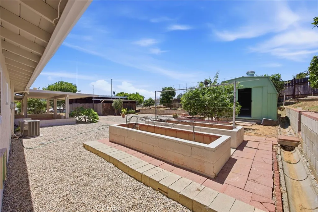 https://cdn.realtyfeed.com/cdn/127/306757287/6acee745dea12d10564d7212a50a23d7.webp