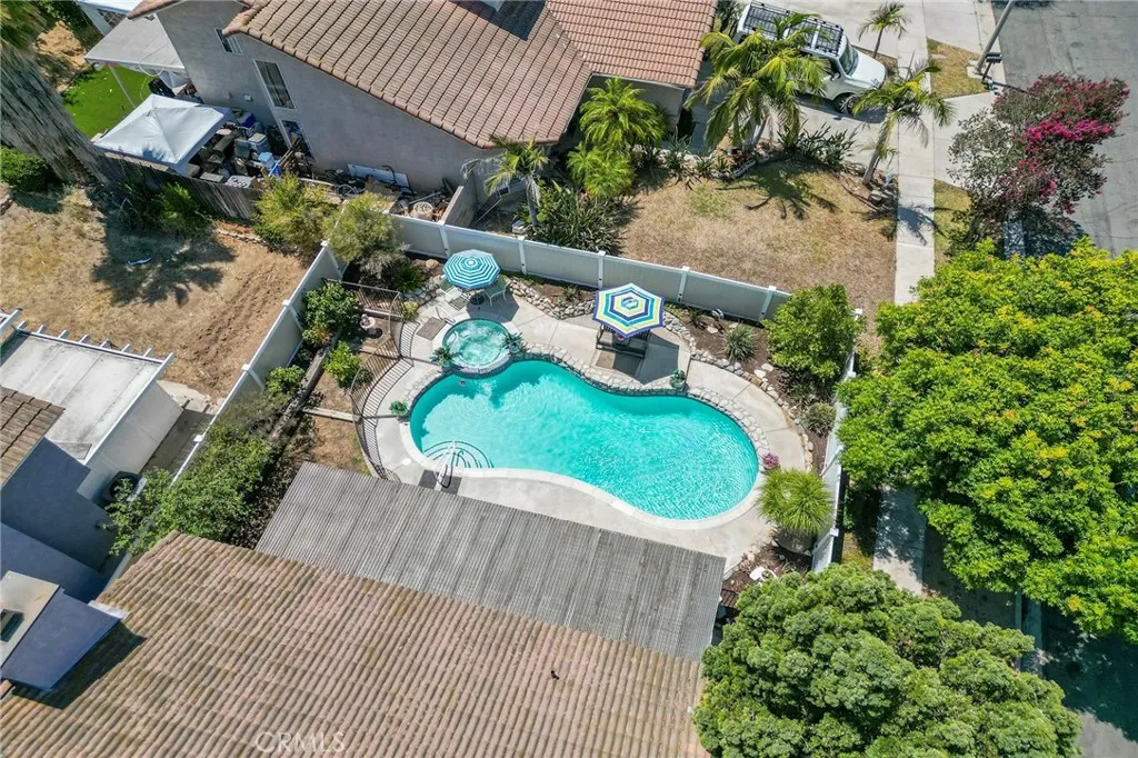 956 Hedges, Corona, CA 92878 - Photo 4 of 36, Corona, CA