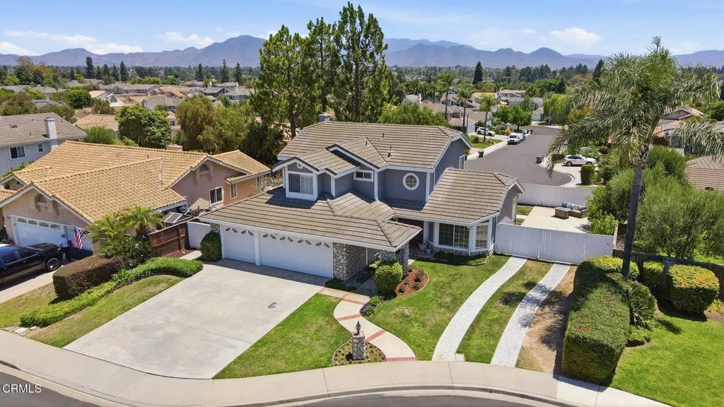 696 Corte Vina, Camarillo, CA 93010 - Photo 4 of 50, Camarillo, CA