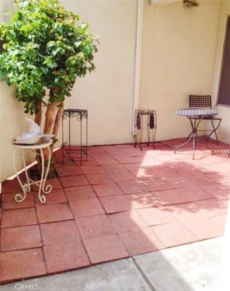 18526 Mayall Unit I, Northridge, CA 91324 - Photo 4 of 10, Northridge, CA