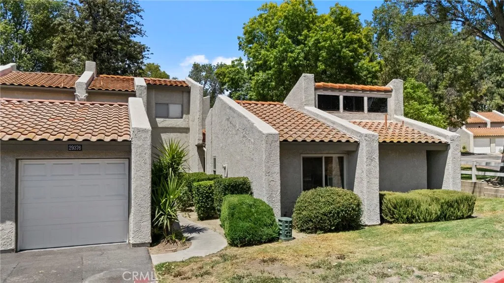 29376 Via Frontera, Murrieta, CA 92563 - Photo 2 of 50, Murrieta, CA