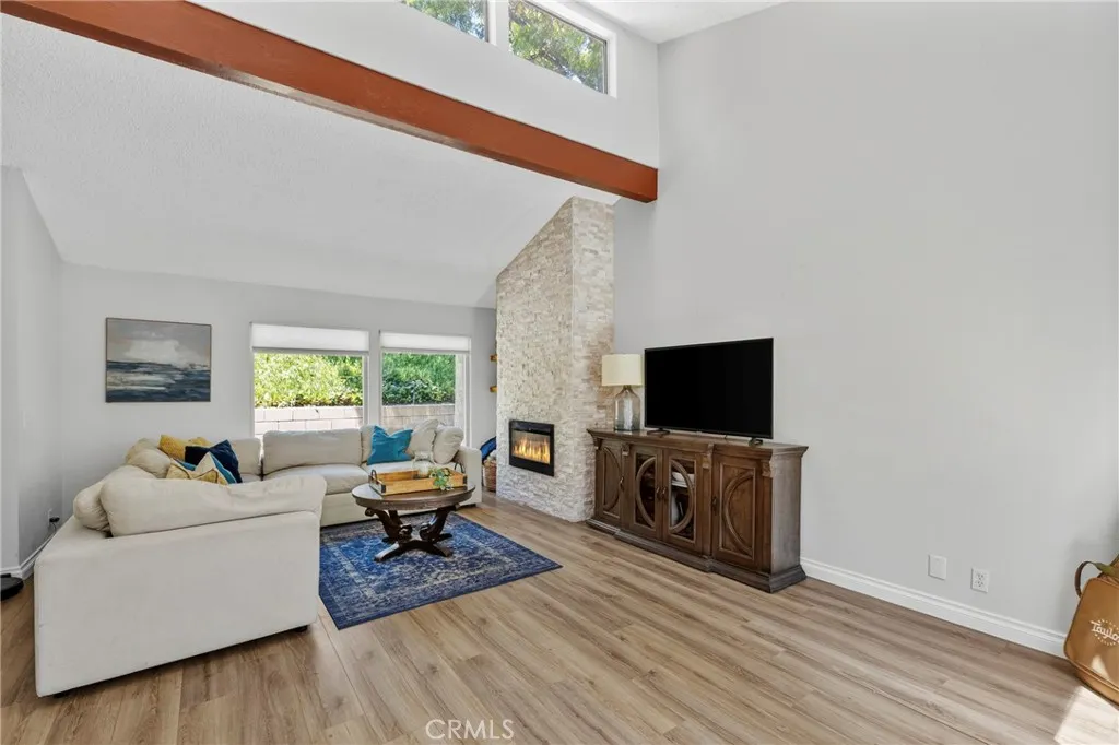 29376 Via Frontera, Murrieta, CA 92563 - Photo 5 of 50, Murrieta, CA