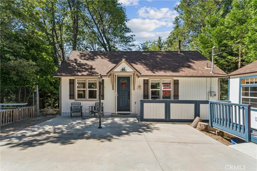 26472 Lake Forest, Twin Peaks, CA 92391 - Photo 4 of 22, Twin Peaks, CA