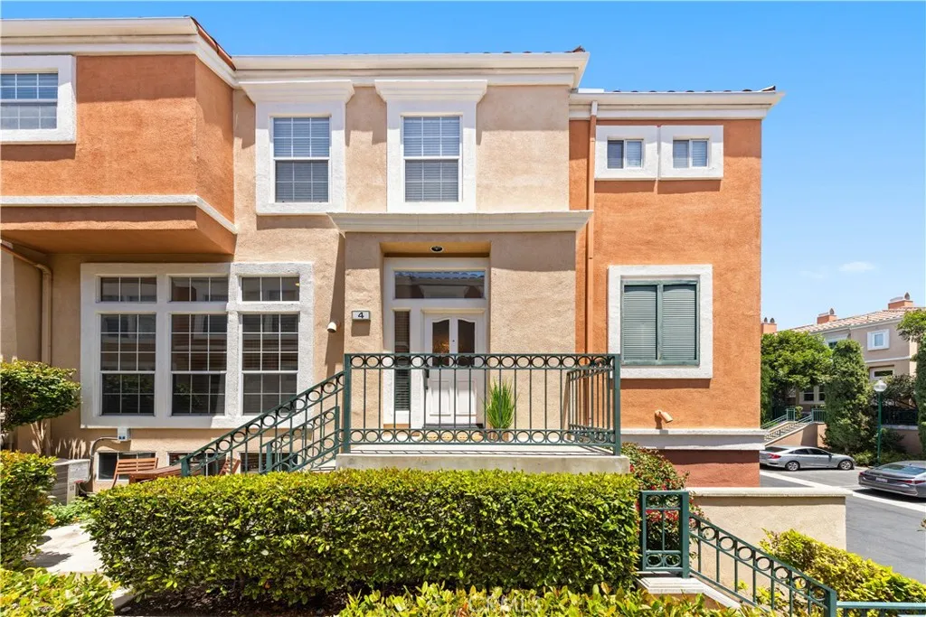 4 Imperial Aisle, Irvine, CA 92606 - Photo 2 of 49, Irvine, CA