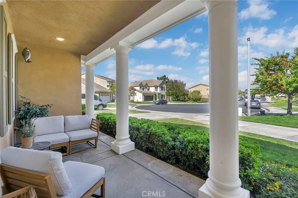 17089 Bluff Vista Court, Riverside, CA 92503 - Photo 3 of 49, Riverside, CA