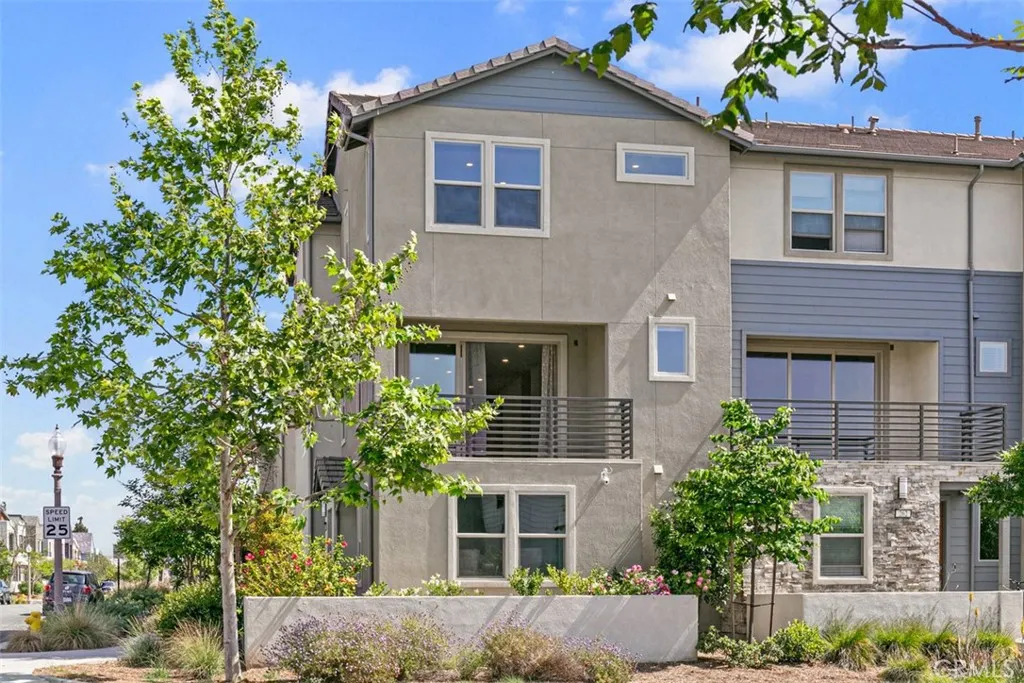 Irvine, CA 92618
