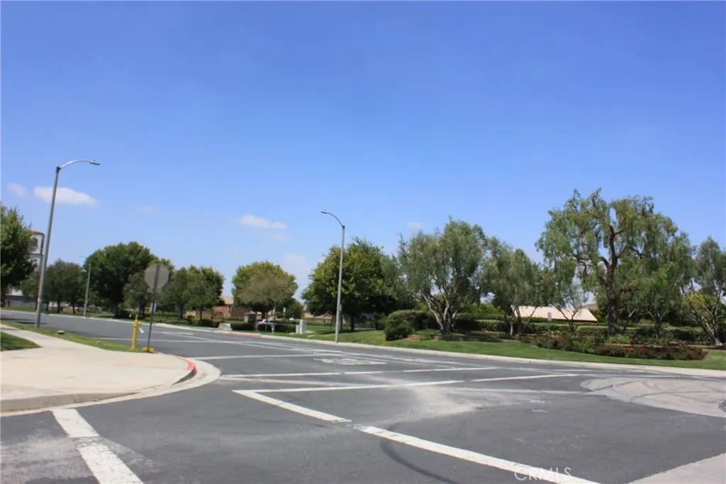 3914 Barbury Palms Way, Perris, CA 92571 - Photo 5 of 20, Perris, CA