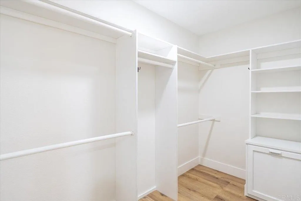 https://cdn.realtyfeed.com/cdn/127/306757566/e093f44bba5db0e030082d07881b651d.webp