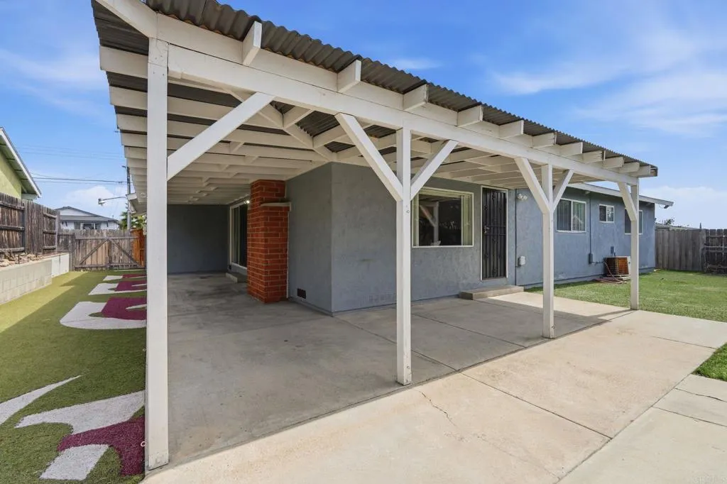 https://cdn.realtyfeed.com/cdn/127/306757604/4e2032ae10db3cc1d29ca11cece246d9.webp