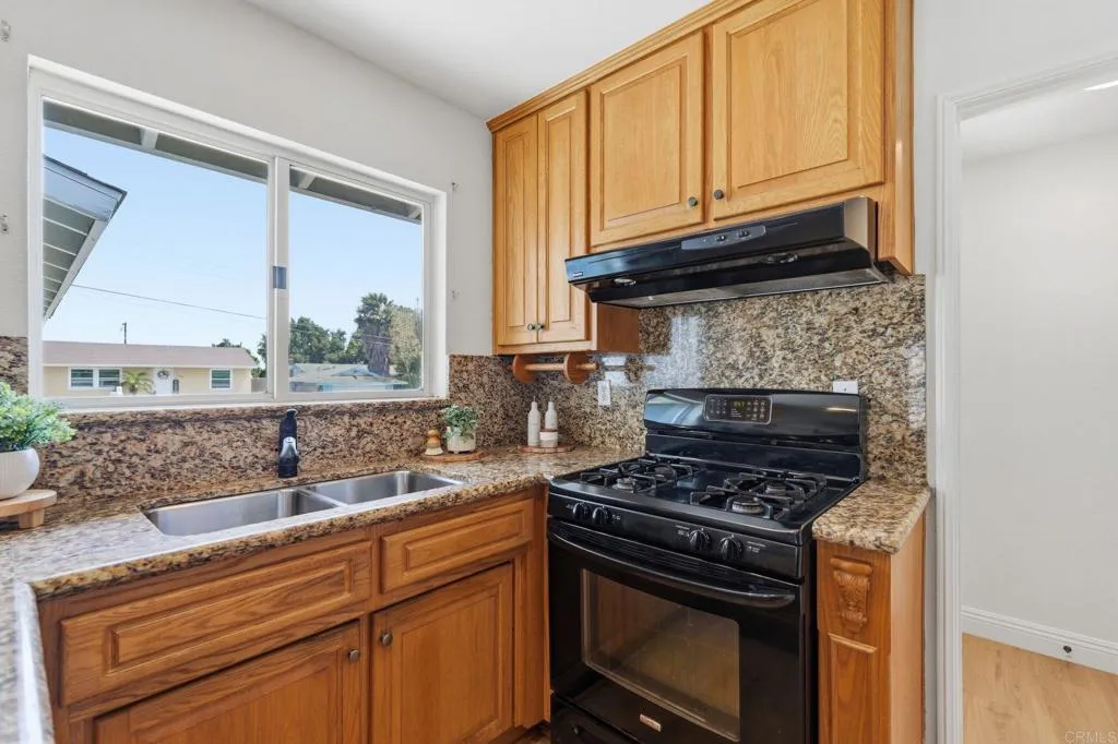 https://cdn.realtyfeed.com/cdn/127/306757604/8b3b9467f42adb901c8f8dc114c9f81e.webp