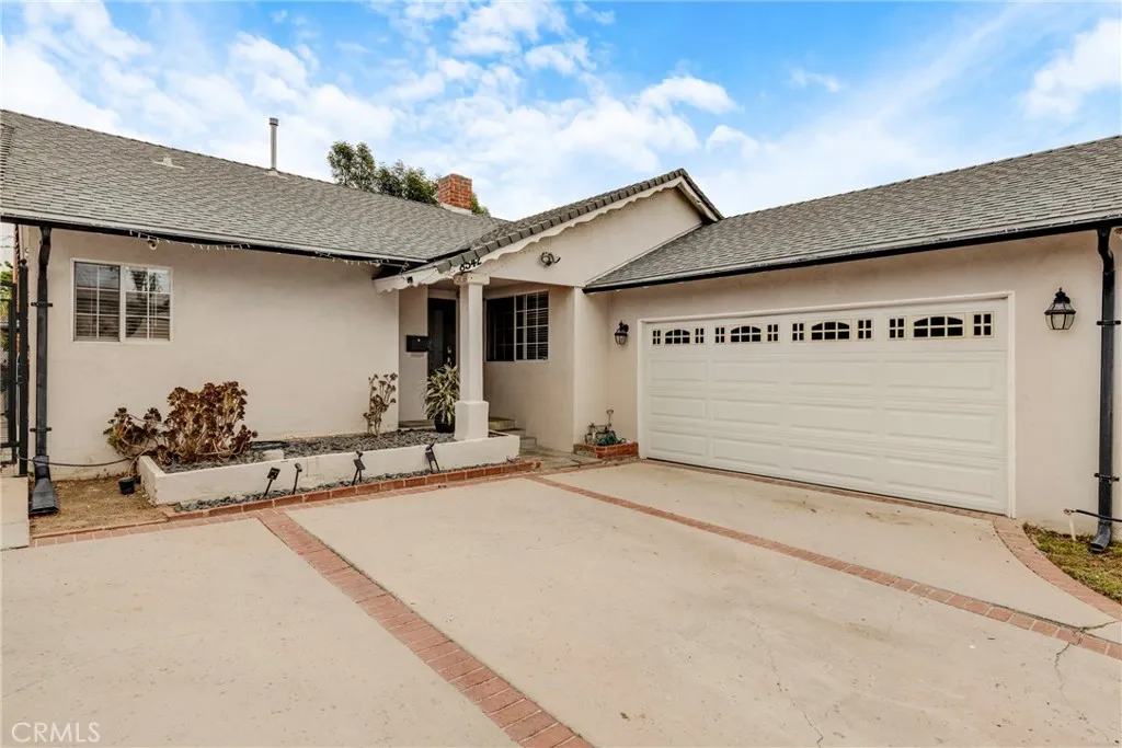 8542 Etiwanda, Northridge, CA 91325 - Photo 2 of 32, Northridge, CA