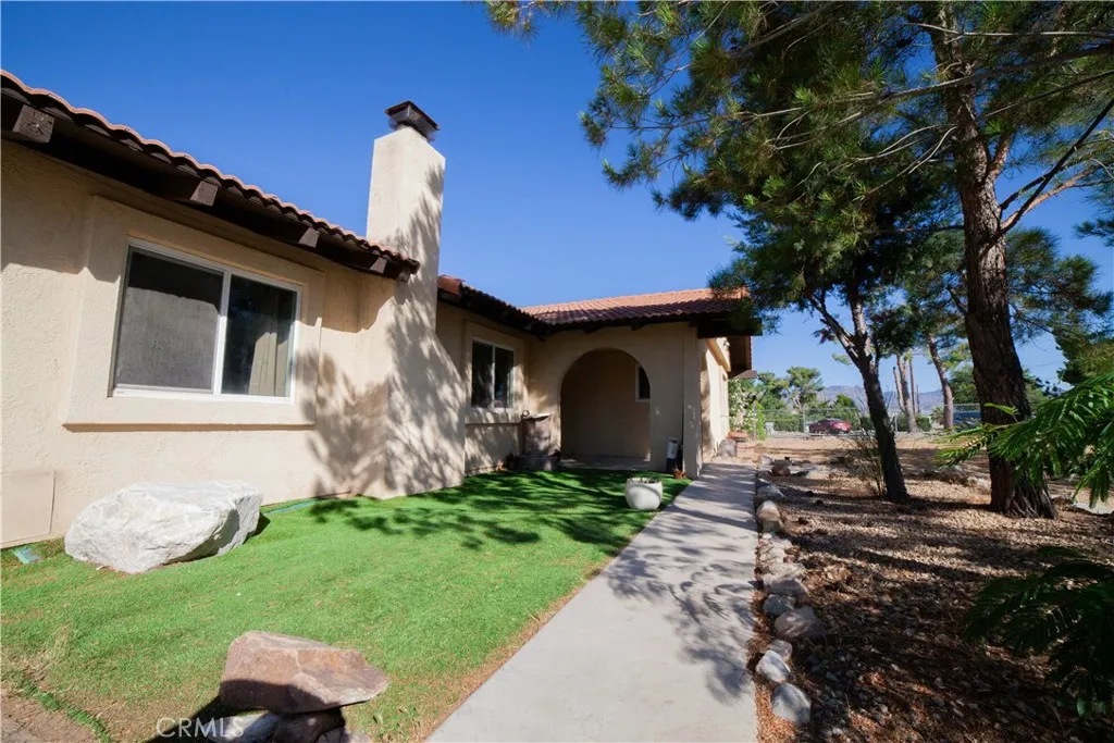 8899 Camphor Avenue, Hesperia, CA 92345 - Photo 3 of 41, Hesperia, CA