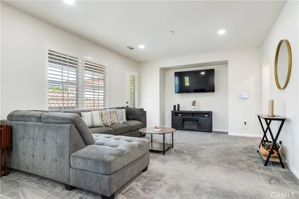 4313 Owens Street Unit 102, Corona, CA 92883 - Photo 3 of 33, Corona, CA