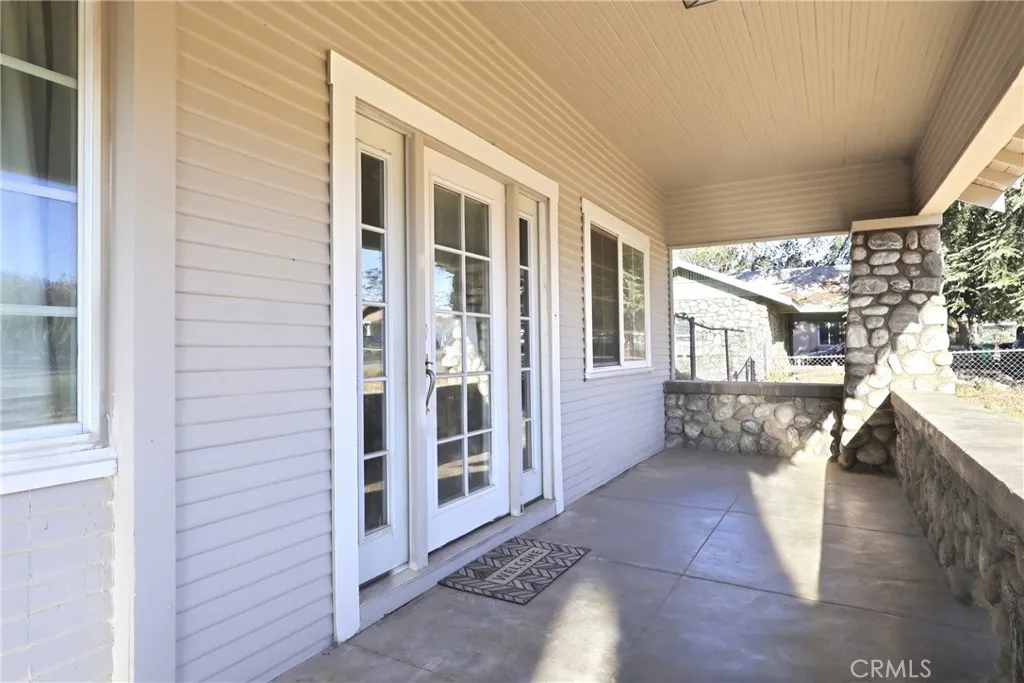 292 E George Street, Banning, CA 92220 - Photo 2 of 31, Banning, CA