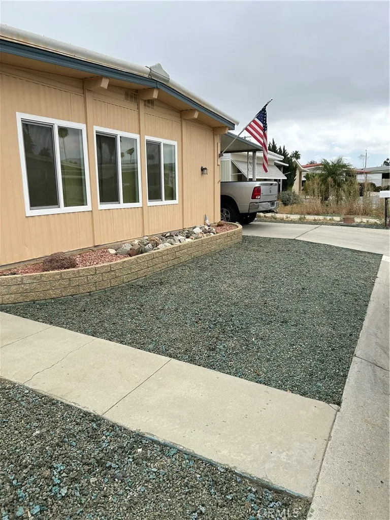 1744 Santiago, Hemet, CA 92545 - Photo 2 of 4, Hemet, CA