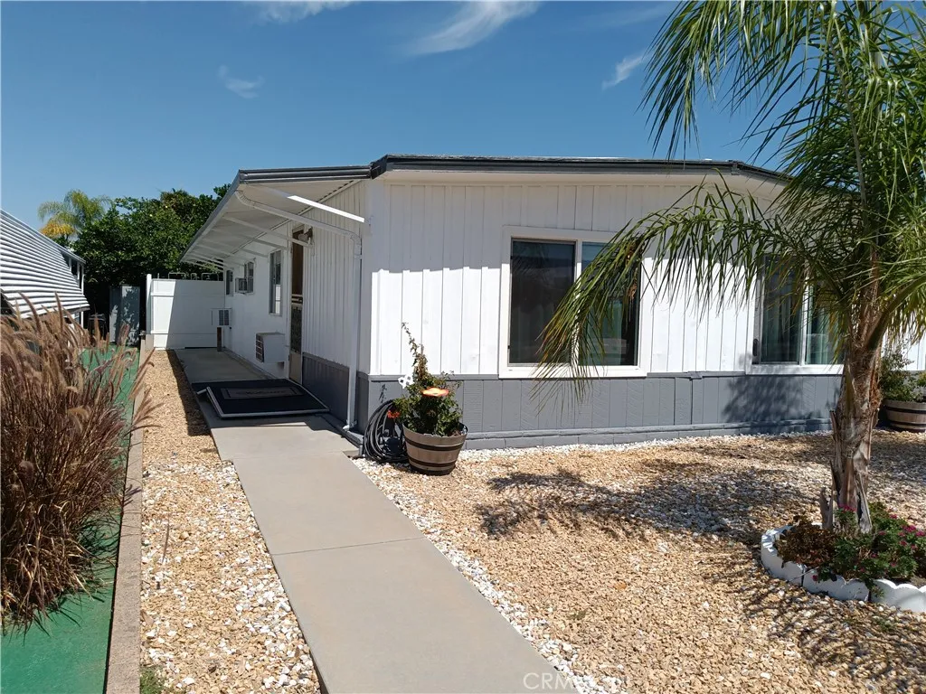 822 S Palm Avenue, Hemet, CA 92543 - Photo 3 of 35, Hemet, CA