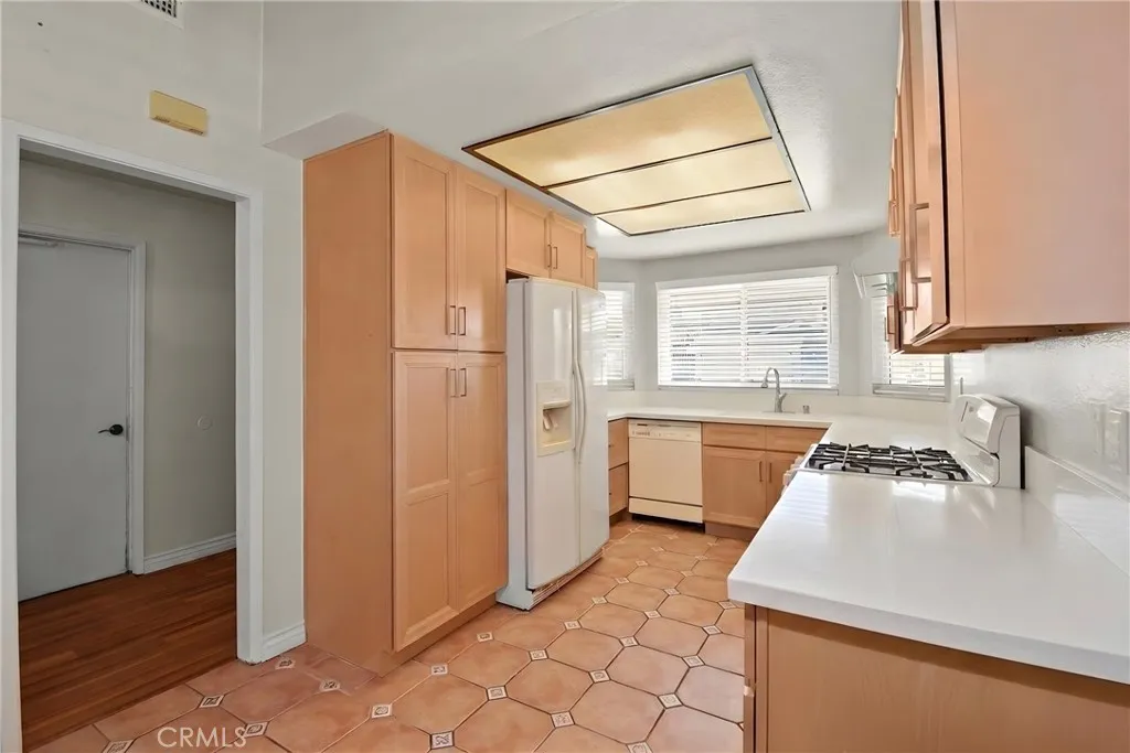 12451 La Linda, Garden Grove, CA 92841 - Photo 5 of 41, Garden Grove, CA