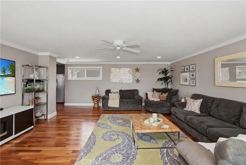 https://cdn.realtyfeed.com/cdn/127/306757882/4bf598f0d8ff84ab3a8fd4bfc1c13886.webp