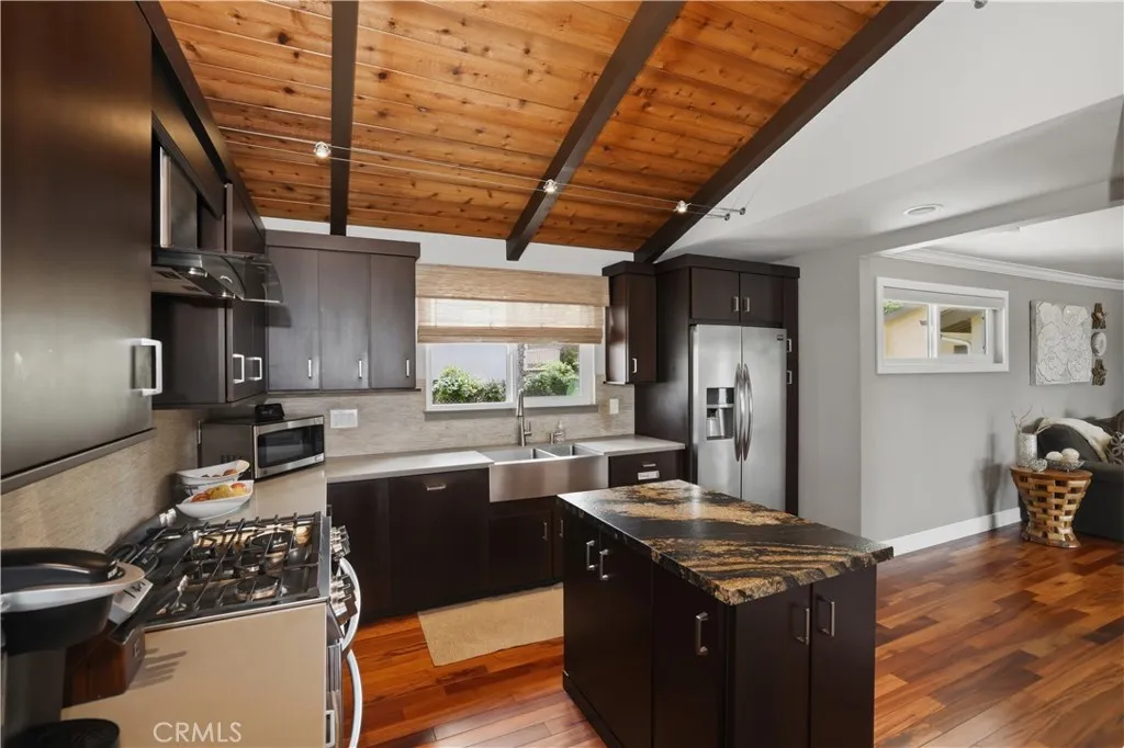https://cdn.realtyfeed.com/cdn/127/306757882/e68641eb4a683618b7eadac3b4dd9acb.webp