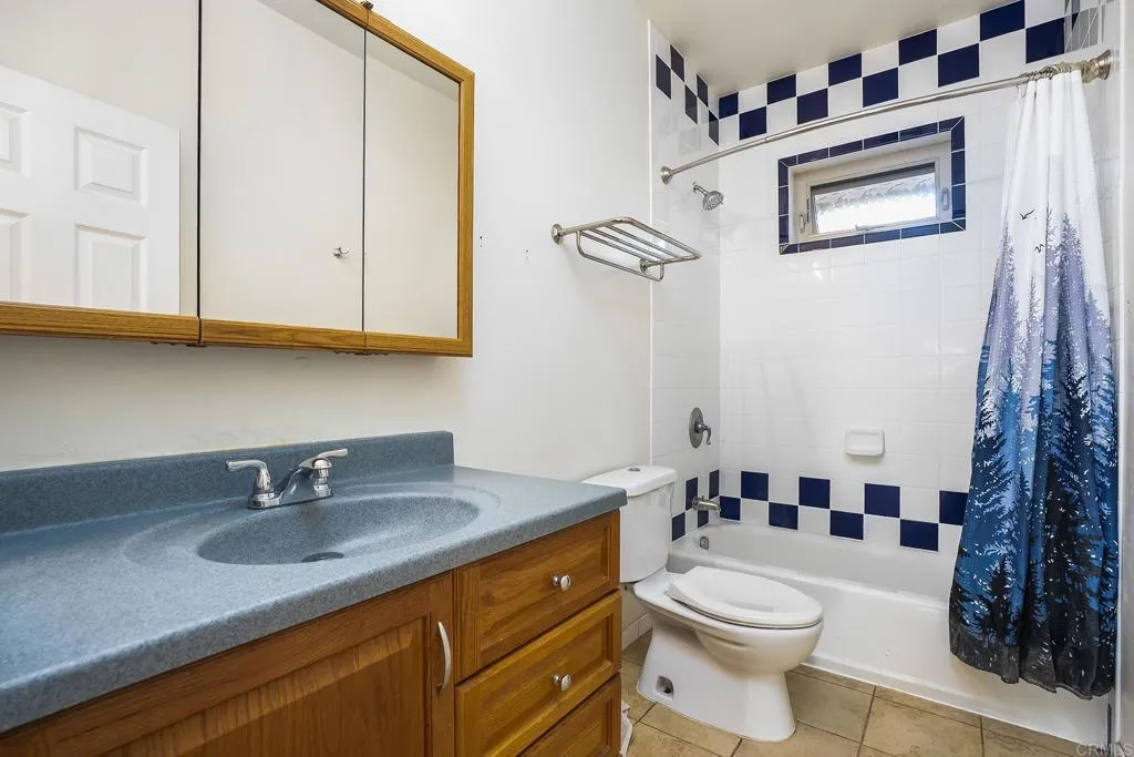 https://cdn.realtyfeed.com/cdn/127/306757895/3478782d8f9c7c7b8010ff0e3d764231.webp