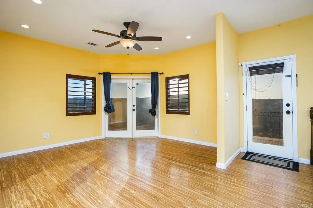https://cdn.realtyfeed.com/cdn/127/306757895/3ed3c20840c3f897b05a74d1caa30b3e.webp