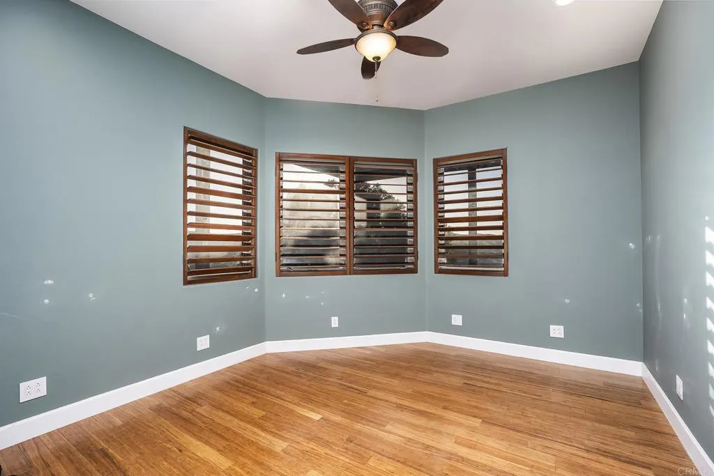 https://cdn.realtyfeed.com/cdn/127/306757895/3eefa65e8fb864046bf55e790afb479f.webp