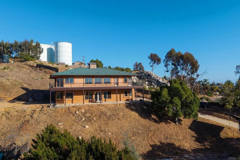 https://cdn.realtyfeed.com/cdn/127/306757895/794758fb3e39068dcd42b50178128065.webp