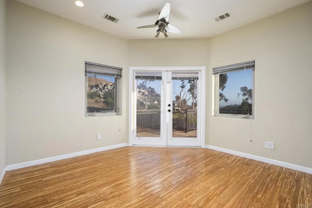https://cdn.realtyfeed.com/cdn/127/306757895/8f3311d675902e25d4952356893cd97e.webp