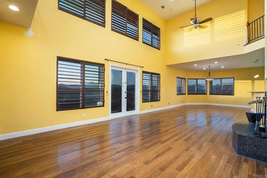 https://cdn.realtyfeed.com/cdn/127/306757895/cbb238eca2b7b582147d8feefdcb4172.webp