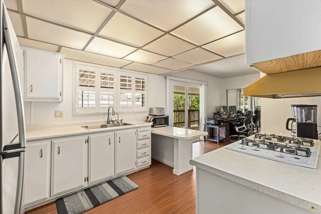 https://cdn.realtyfeed.com/cdn/127/306757957/915e693d20f12fa0c5fa66f2ad3c24ba.webp
