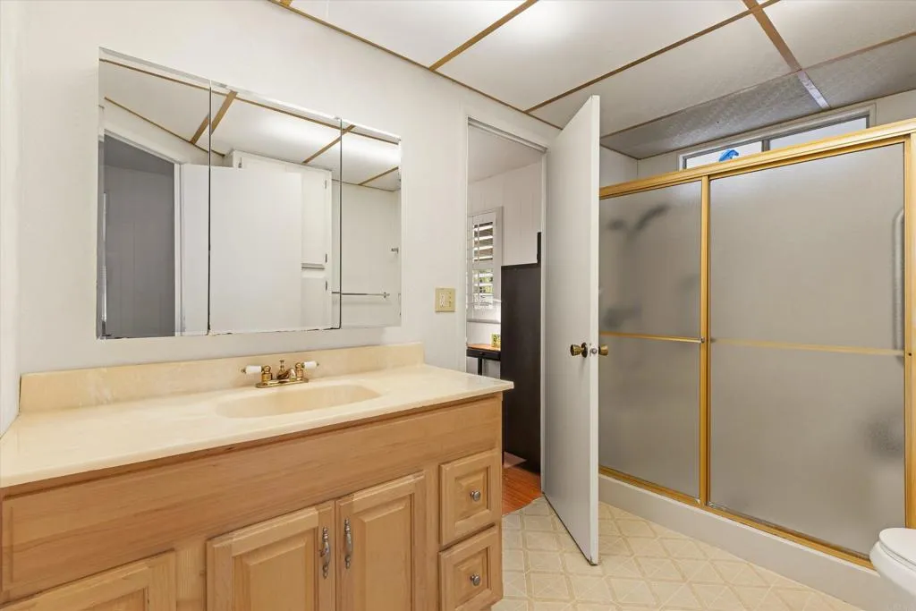 https://cdn.realtyfeed.com/cdn/127/306757957/a15379658101a3d3c6456f456bbcd60e.webp