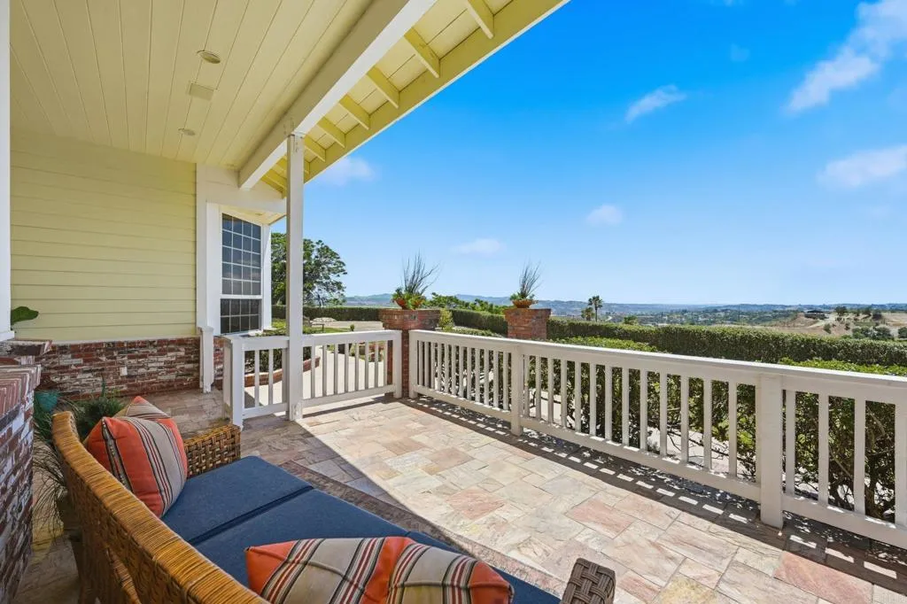 https://cdn.realtyfeed.com/cdn/127/306757971/03d9bb84181370c6e4a7cfff4b2d083f.webp