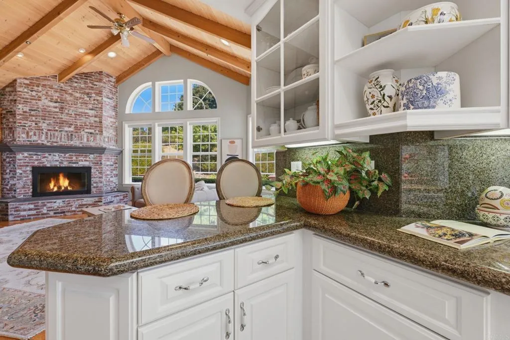 https://cdn.realtyfeed.com/cdn/127/306757971/17ff5437d67c3610c71db8e3f35d65a9.webp