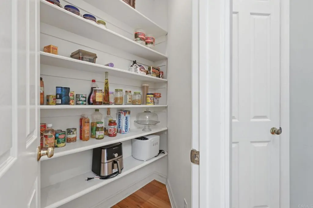 https://cdn.realtyfeed.com/cdn/127/306757971/c4843fa7b0d5638229945ad5013a12d3.webp