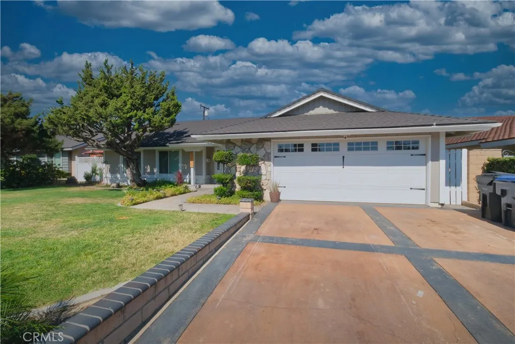 12139 Monte Vista, Chino, CA 91710 - Photo 3 of 38, Chino, CA