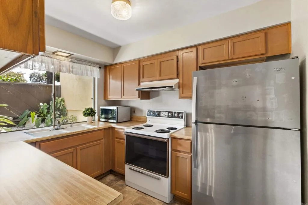 Photo #10: PTP2605006 Listing: Photo #10
