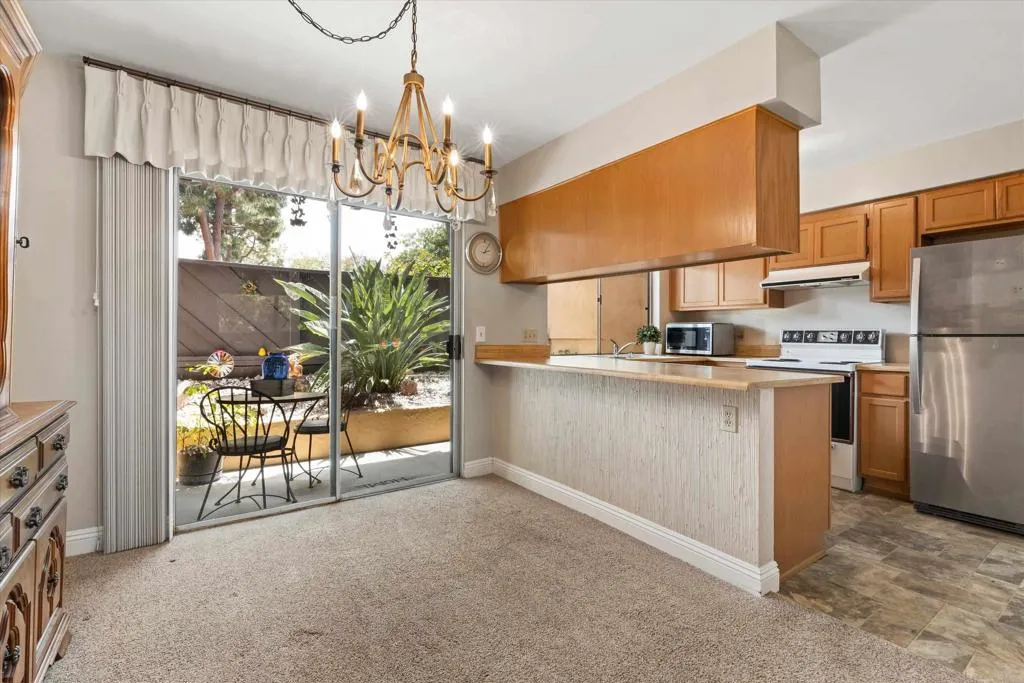 https://cdn.realtyfeed.com/cdn/127/306757982/fcc6f4b82ec3a448b82888c66db2894b.webp
