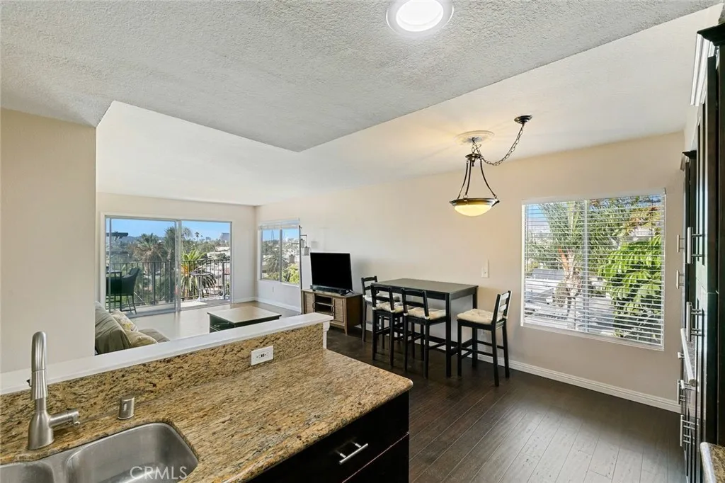 1517 E Garfield Avenue Unit 53, Glendale, CA 91205 - Photo 5 of 49, Glendale, CA