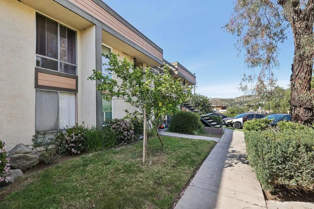 745 E Bradley Avenue, El Cajon, CA 92021 - Main photo, El Cajon, CA