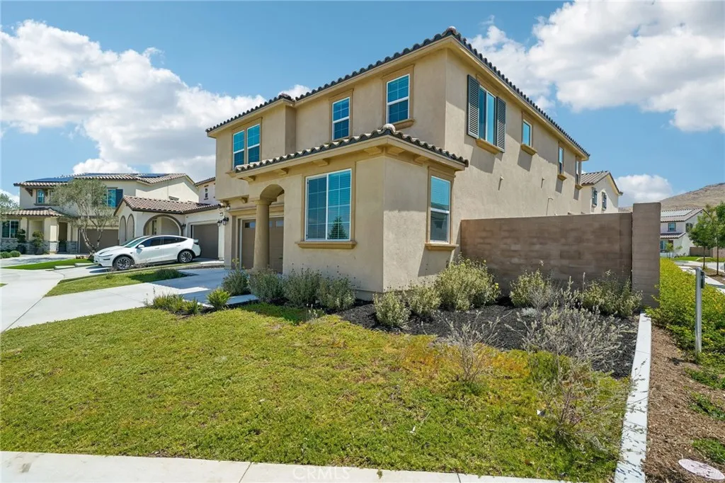 23832 Endsley Court, Corona, CA 92883 - Photo 4 of 59, Corona, CA