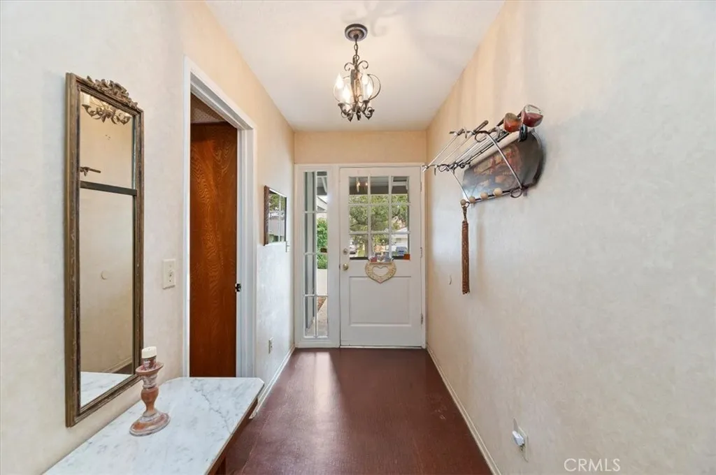 7811 Big Rock Drive, Jurupa Valley, CA 92509 - Photo 5 of 38, Jurupa Valley, CA