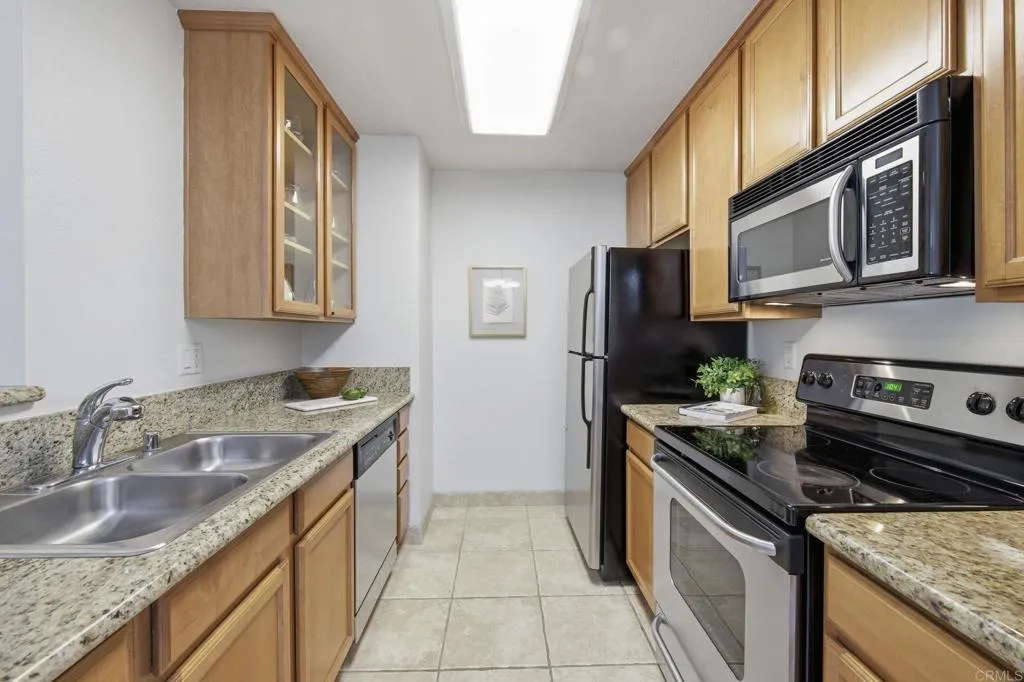 7130 Shoreline Dr Unit 1202, University City, CA 92122 - Photo 5 of 21, University City, CA