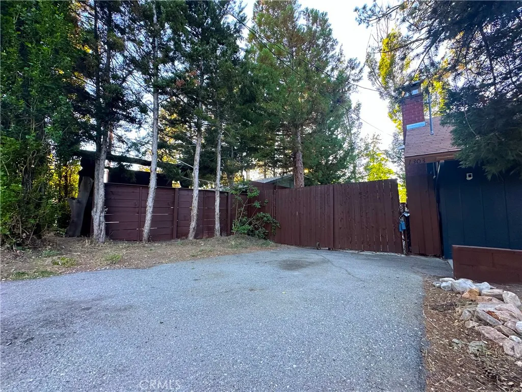 1303 Shay, Big Bear City, CA 92314 - Photo 3 of 25, Big Bear City, CA