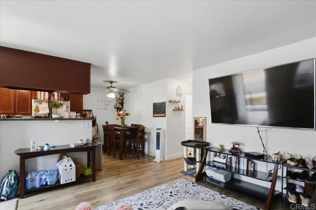 https://cdn.realtyfeed.com/cdn/127/306758102/637e7f5ee3c652ebd84a28783cc40a3f.webp
