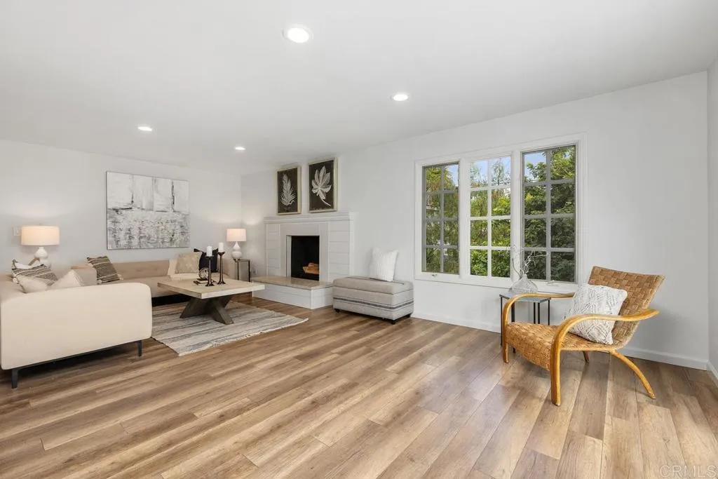 https://cdn.realtyfeed.com/cdn/127/306758118/5f42db881c6901392dcda6be5afe055e.webp